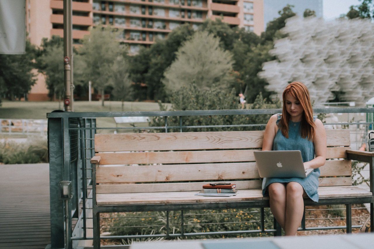 Solo Female Digital Nomad, USA