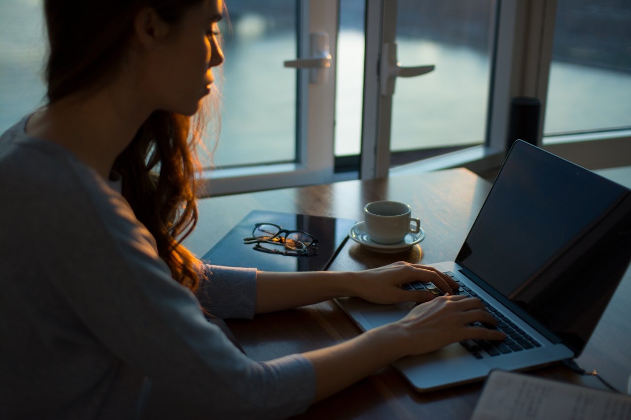 Solo Female Digital Nomad, USA